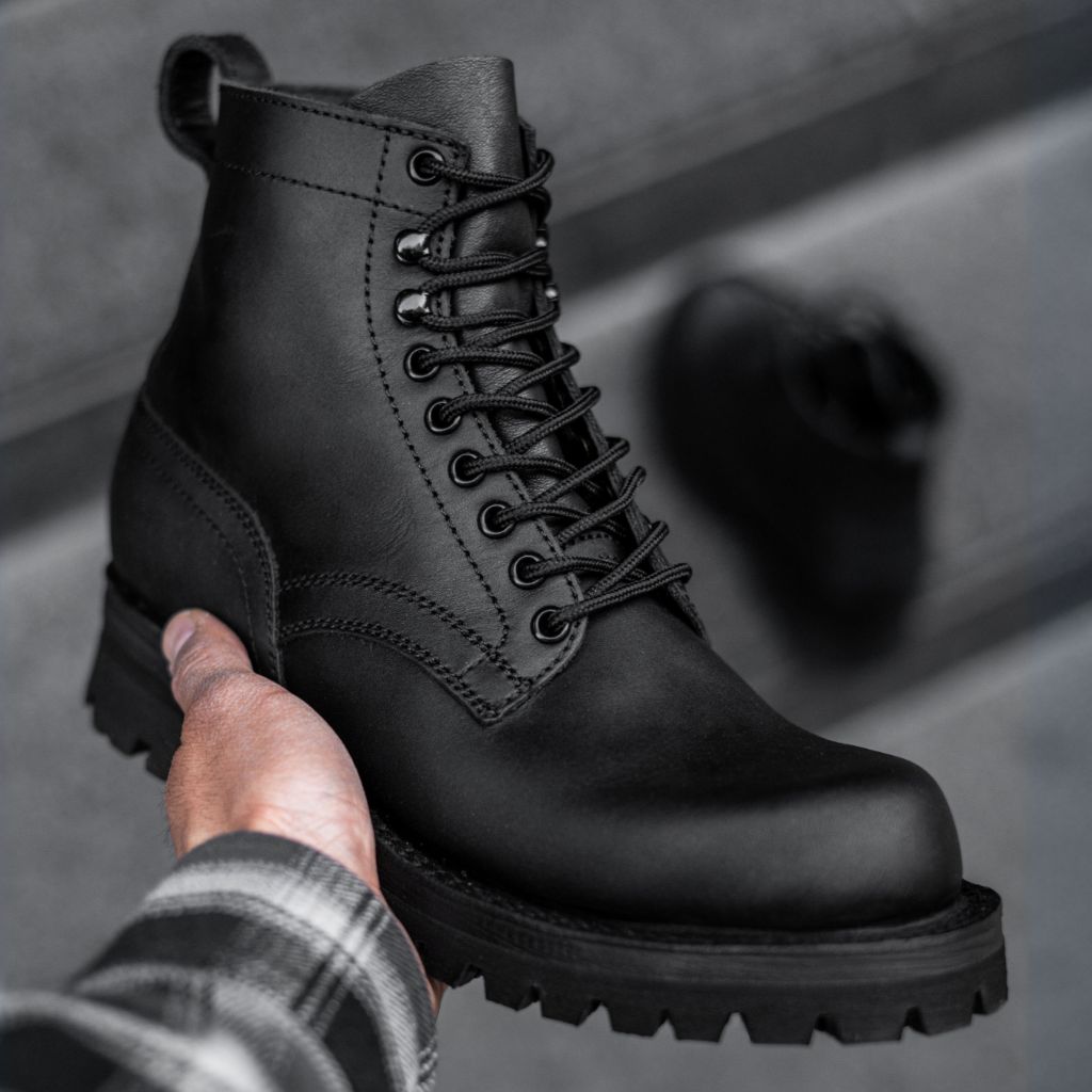 Thunder | Black